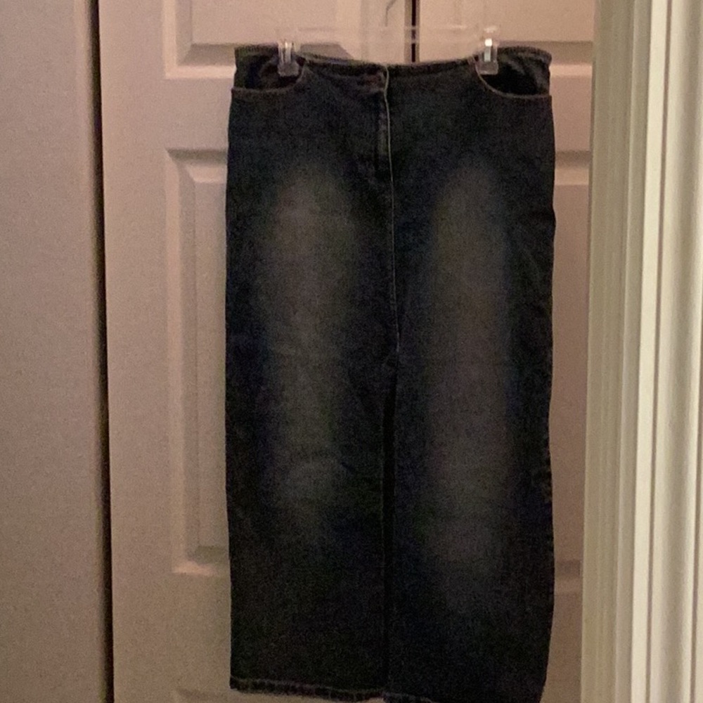 🦋Blast From Past Size 13 Long Vintage Style Denim Skirt Closet Must Have 🦋